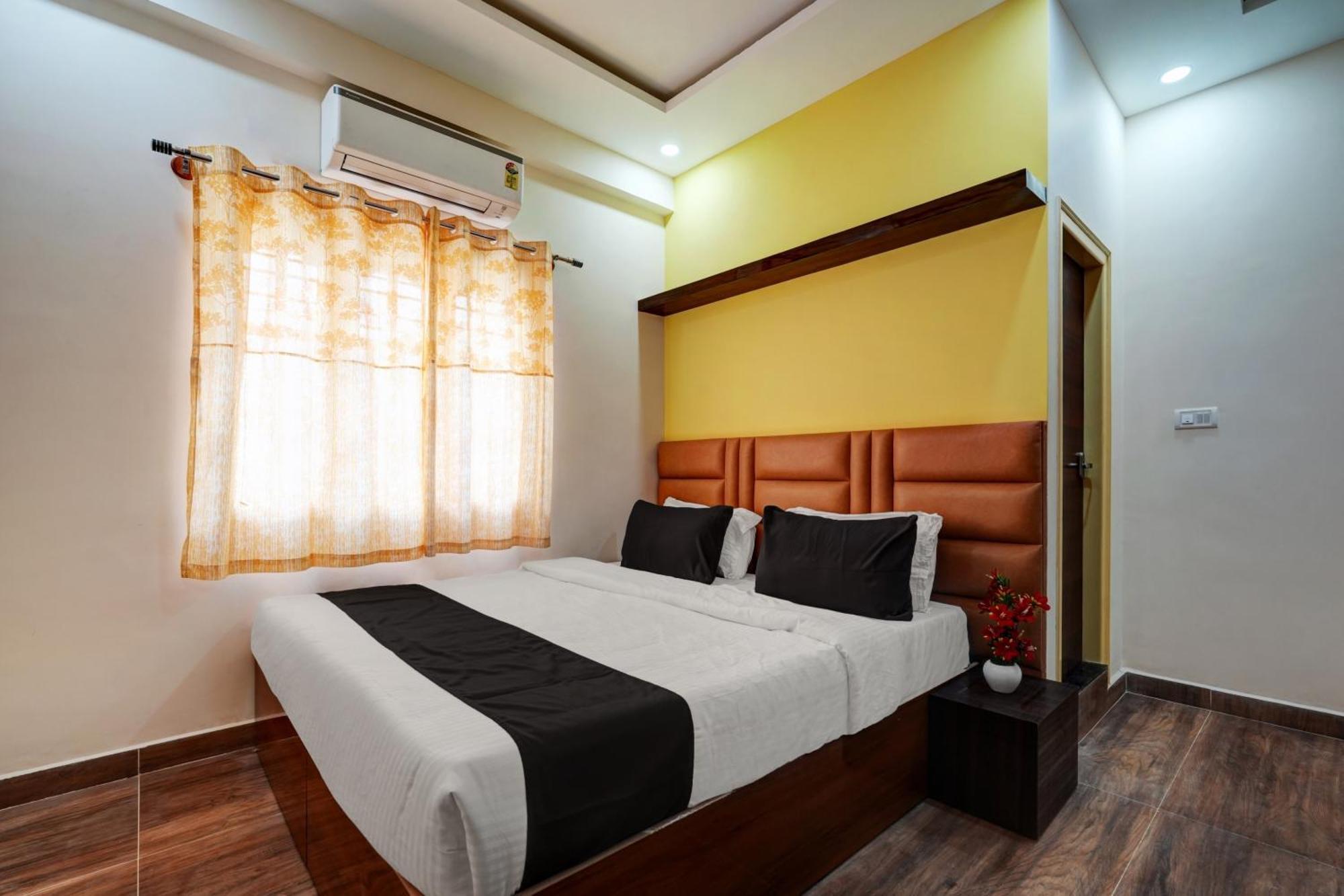 Collection O Utsav Grand Hotel Bangalore Bagian luar foto